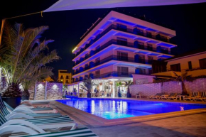 Almar Luxury, Mamaia